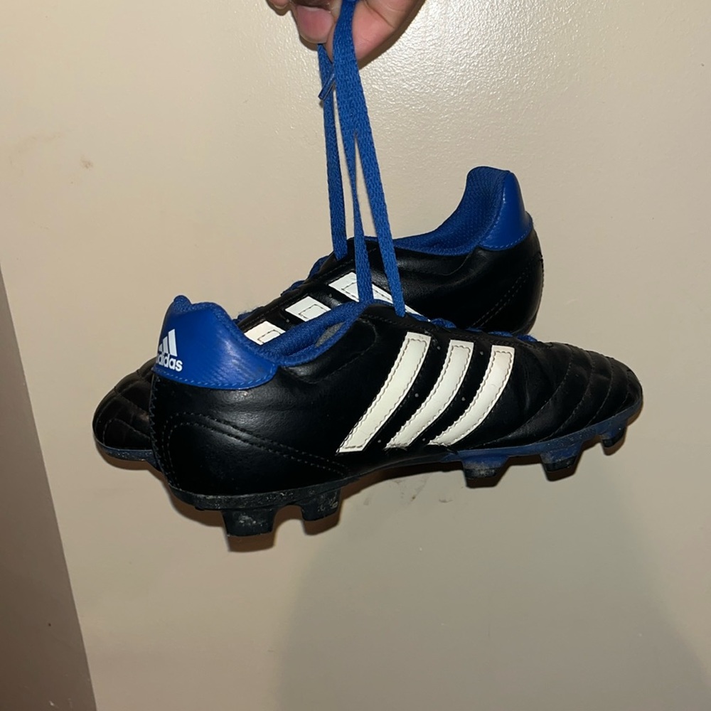 Adidas ball sports(blue) athletic shoe small